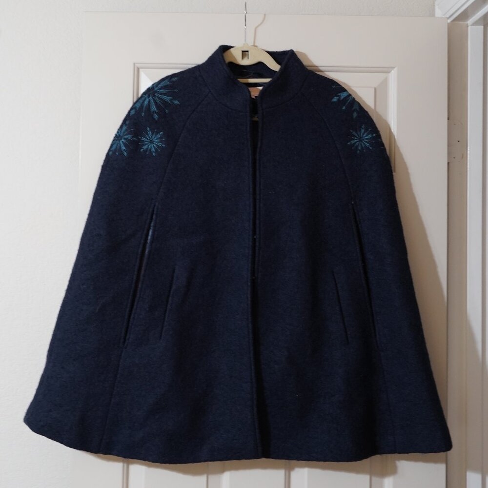 Disneyland park Paris world of frozen Exclusive Elsa wool blend Cape size M